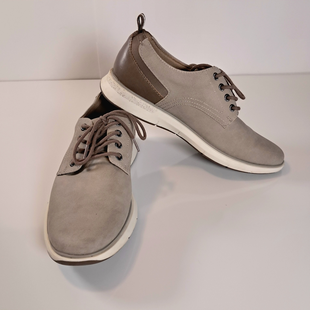 Men's Stylish Lace-Up Oxfords - Taupe and Brown